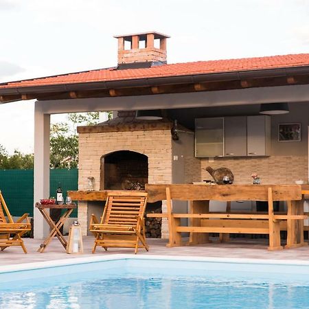 Villa Nava Benkovac Esterno foto