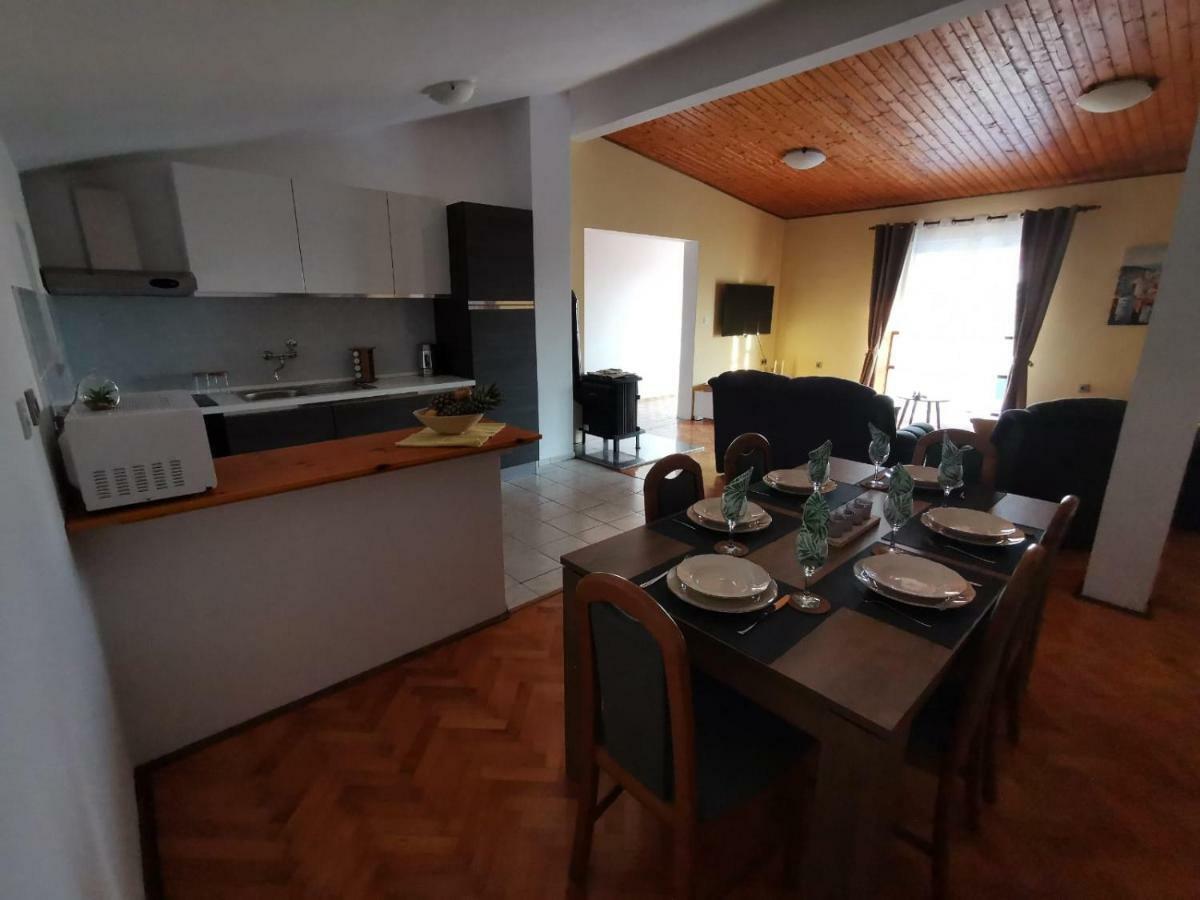 Villa Nava Benkovac Esterno foto