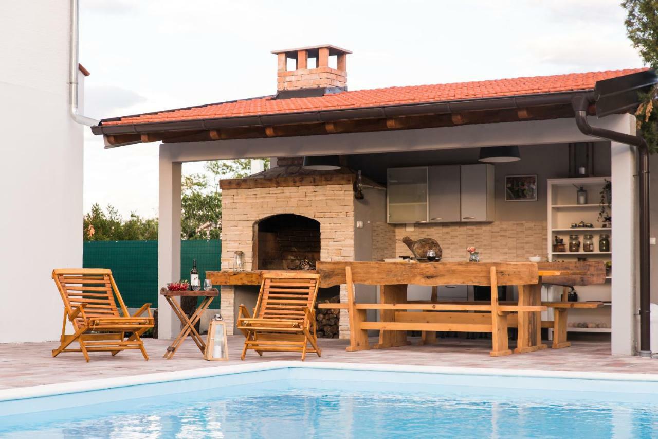 Villa Nava Benkovac Esterno foto